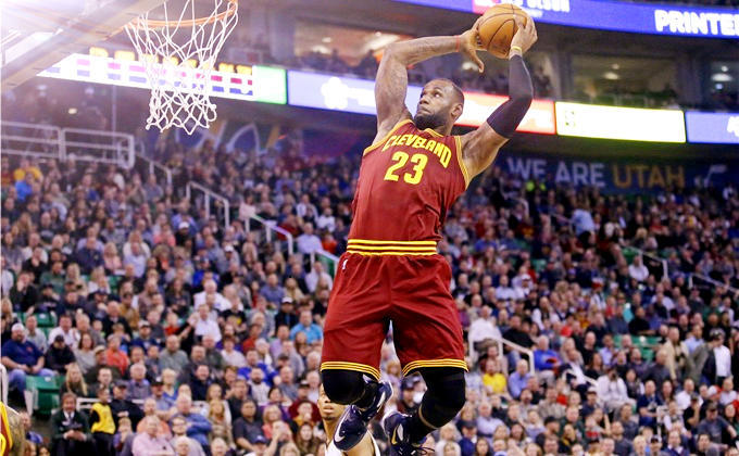  詹姆斯重要时刻晋级下一阶段，瑞士队带队取胜！