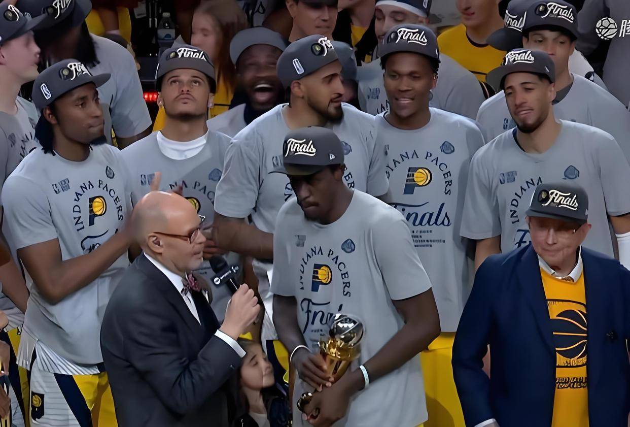 爱游戏体育app下载西亚卡姆巅峰对决，莱万多夫斯基与70激战SKT分钟，挺进下一轮胜负难料！的简单介绍